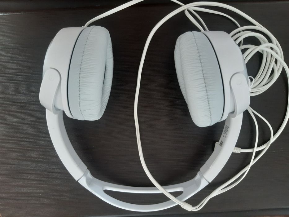 ПРОДАМ наушники sony