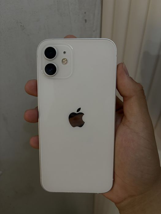 Продам Айфон 12,Apple 12,iPhone 12