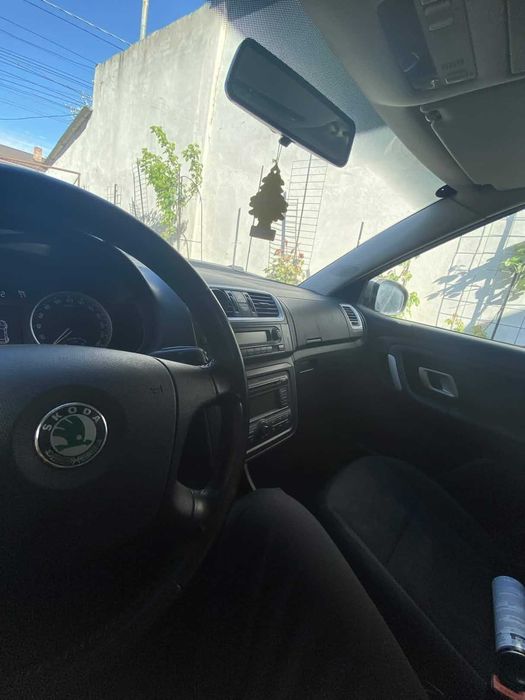 Masina Skoda Fabia 2
