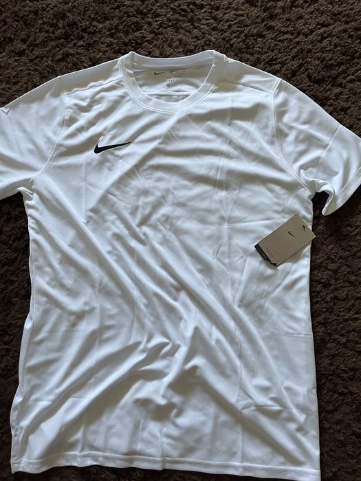 Футболка Nike новый оригинал