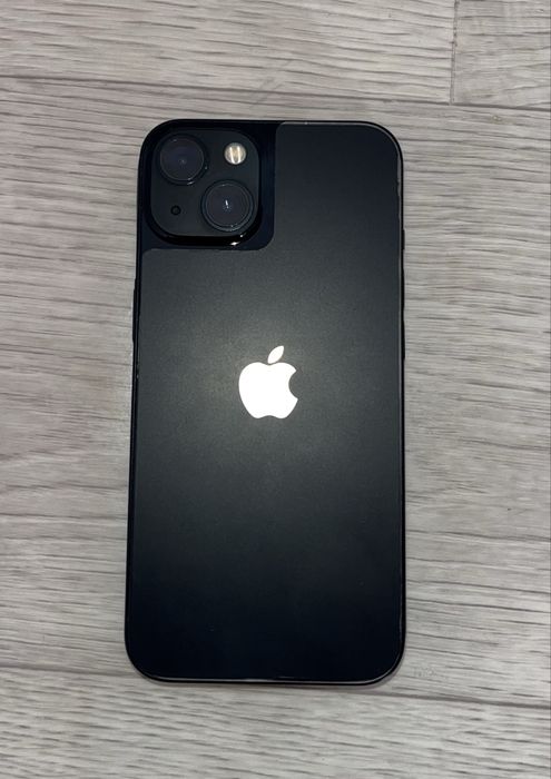 Iphone 13 128гб.