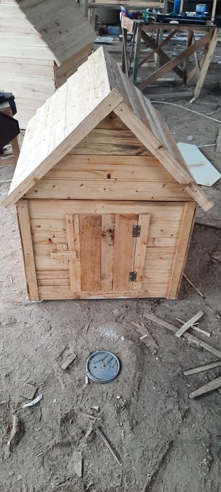 Будка для собак.