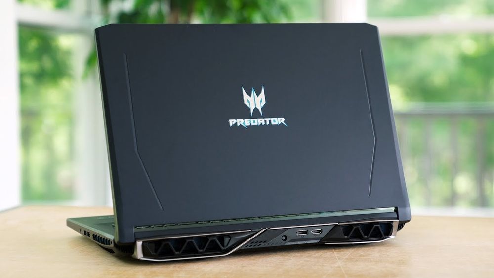 Срочно! Игровой монстр Acer Predator Helios 500 по отличной цене