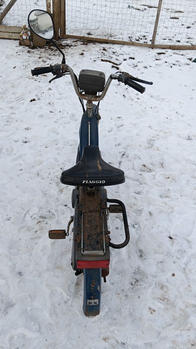 Vând moped Piaggio ciao și roti de cărucior de marchet