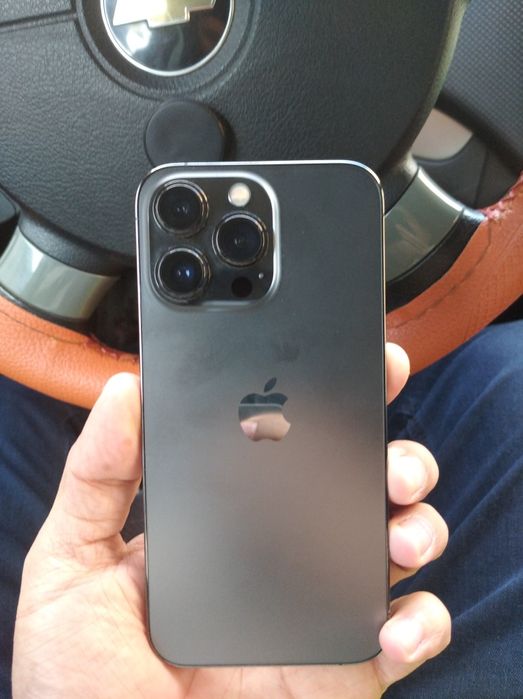 iPhone 13pro sotiladi