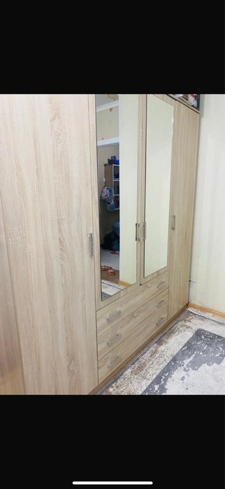 Шкаф в хорошм сост