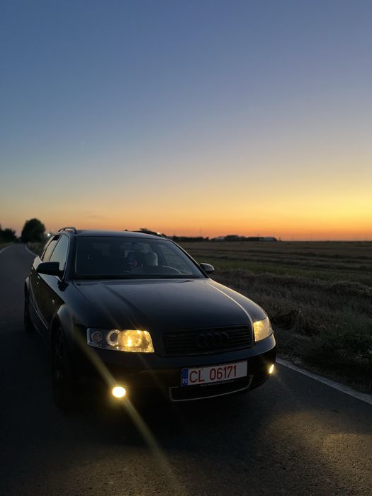 Vând audi a4 2.0 benzina 200cp masina merge foarte bine are tot schimbat ulei filtre accept schimburi mercedess, accept orice test