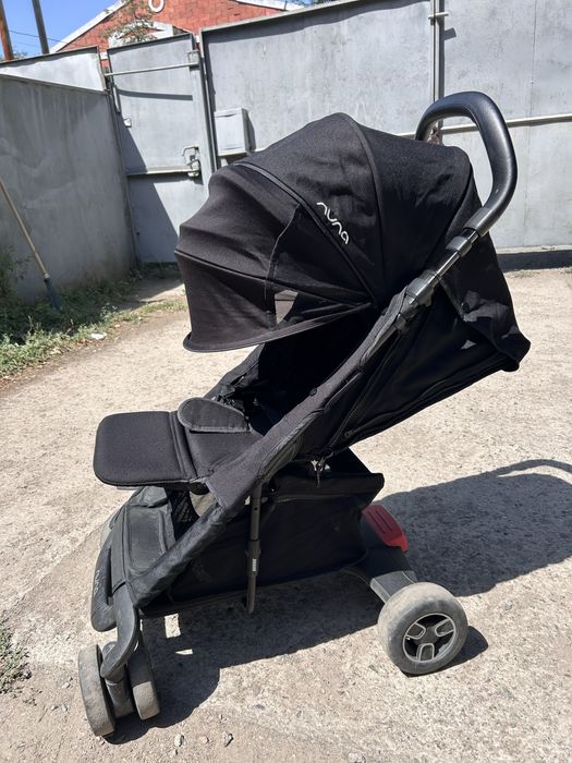 Коляска Nuna прогулочная