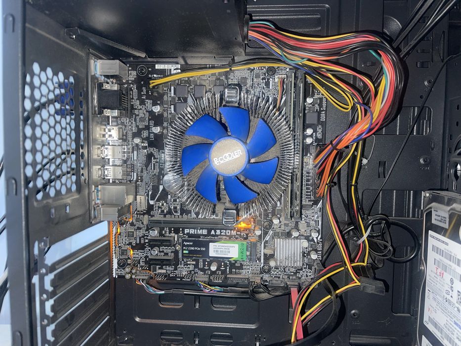 Комплект Ryzen 3 2200g + a320m