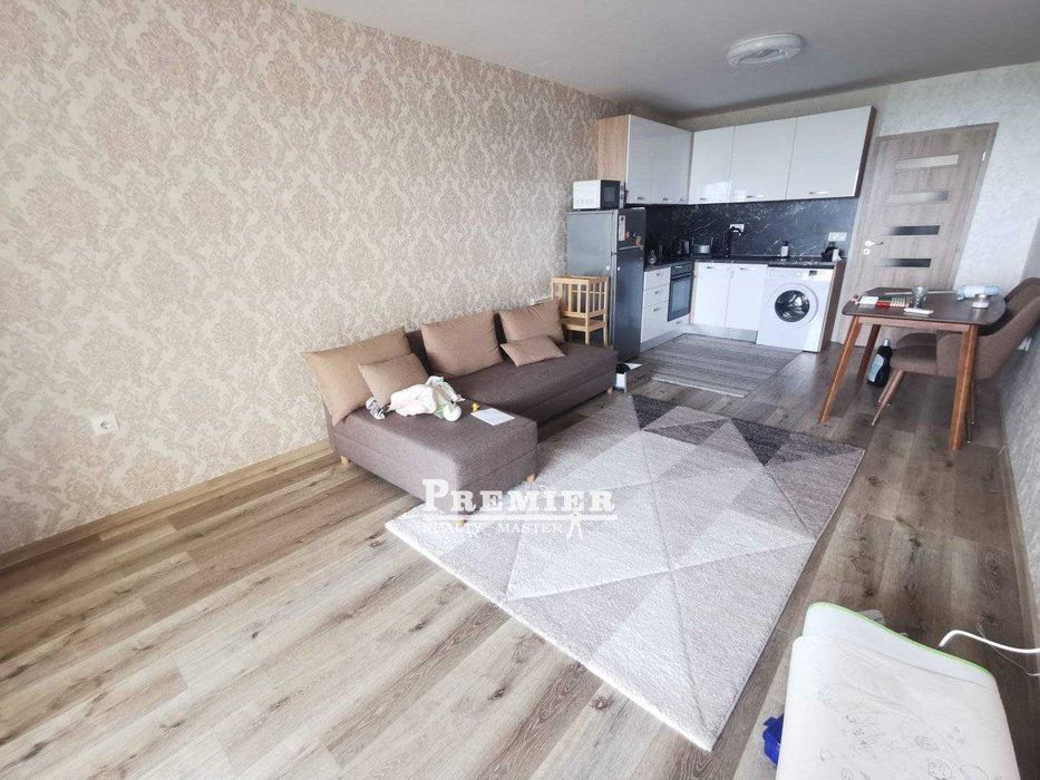 Продава се Двустаен апартамент в Бургас, Сарафово - 75 кв.м за 1714 €/кв.м - Снимка #5