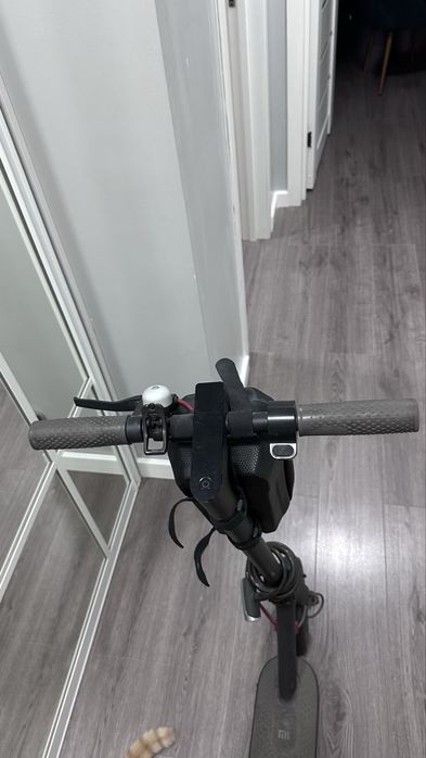 Электросамокат Xiaomi Mi Electric Scooter M365