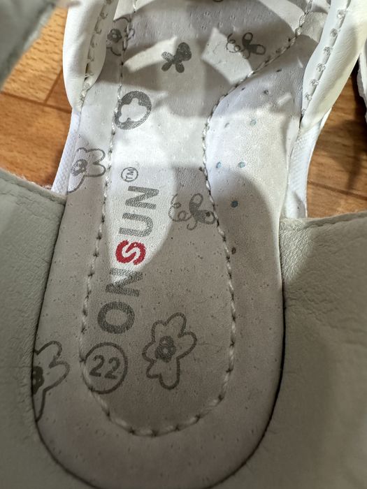 Сандали детские