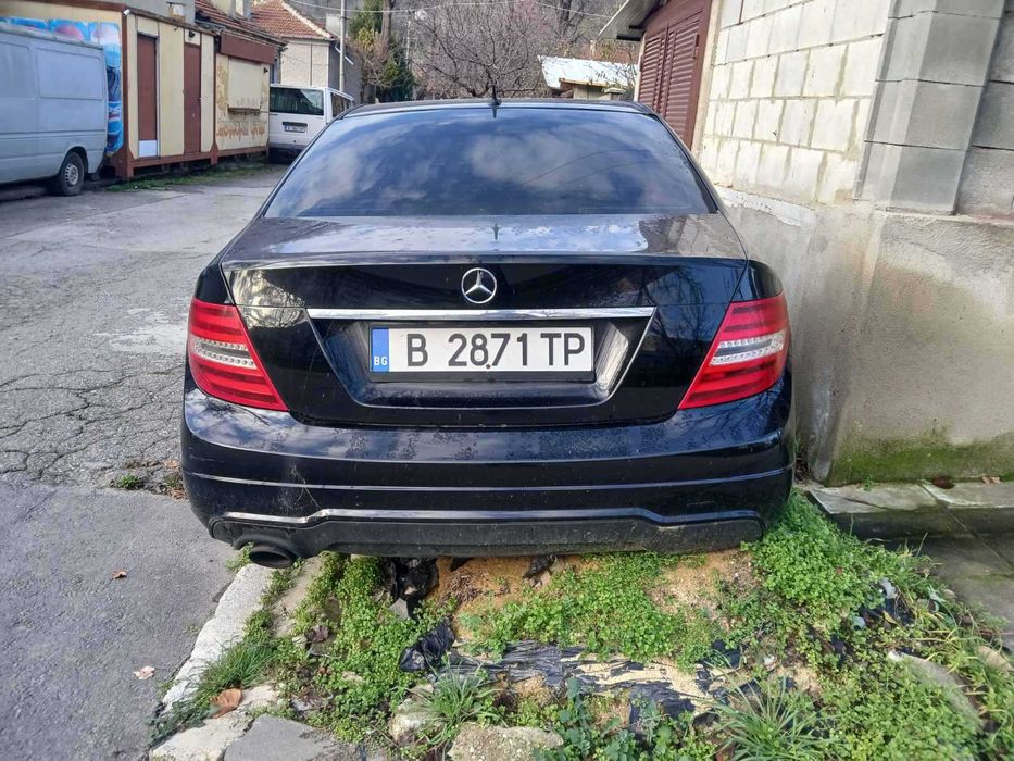 Mercedes W204, C250 d, 2012 г на части