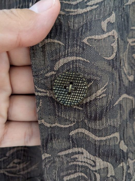 Продам женский костюм