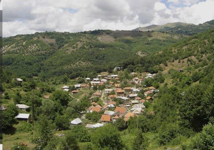 Продава се Двустаен апартамент в с. Брежани, Област Благоевград - 42 кв.м за 120 €/кв.м - Снимка #4