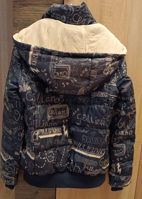 Продам пуховик зима!