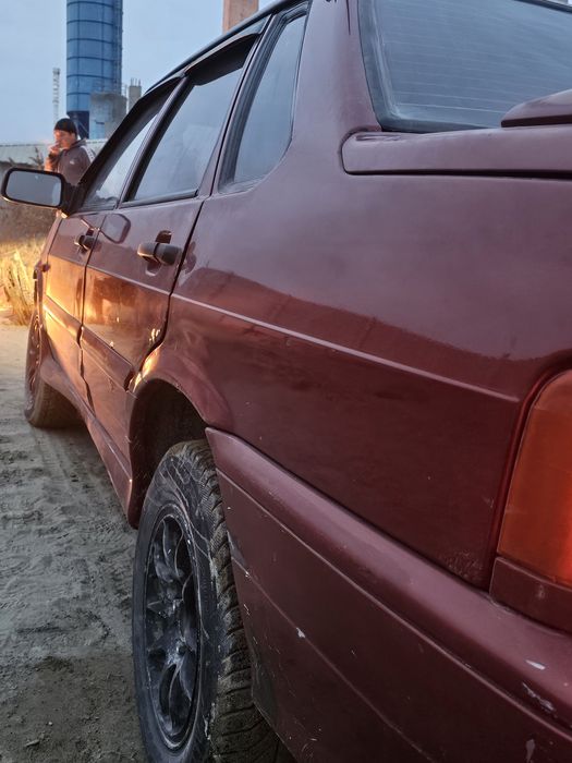 В продаже ваз 2115