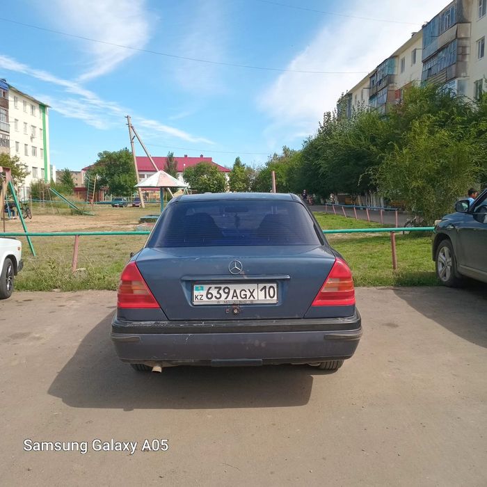 Продам машину Мерседес  С180