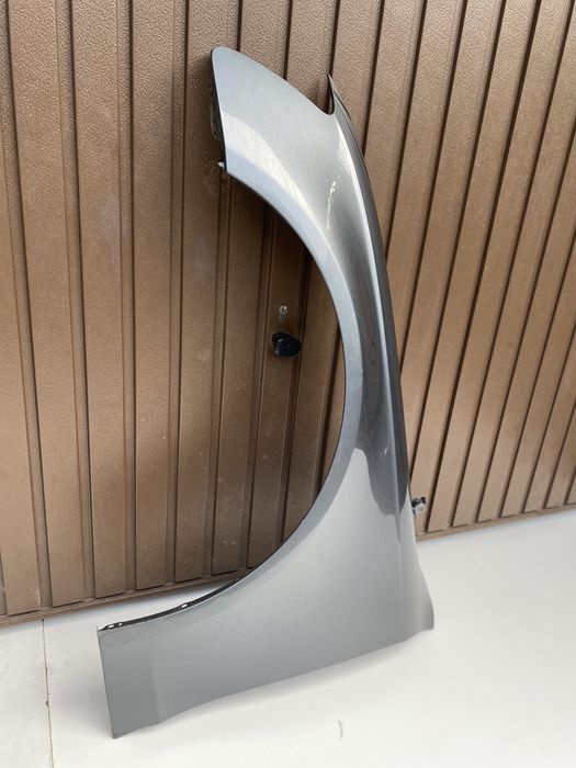 Aripa st fata Audi A4 B8 Facelift  cod culoare LX7R 2012-2015