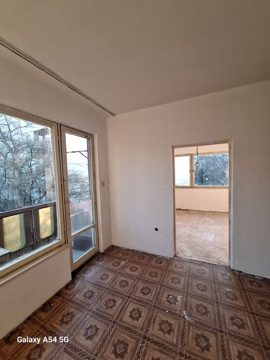 Продава се Многостаен апартамент в Пловдив, Южен - 74 кв.м за 918 €/кв.м - Снимка #5