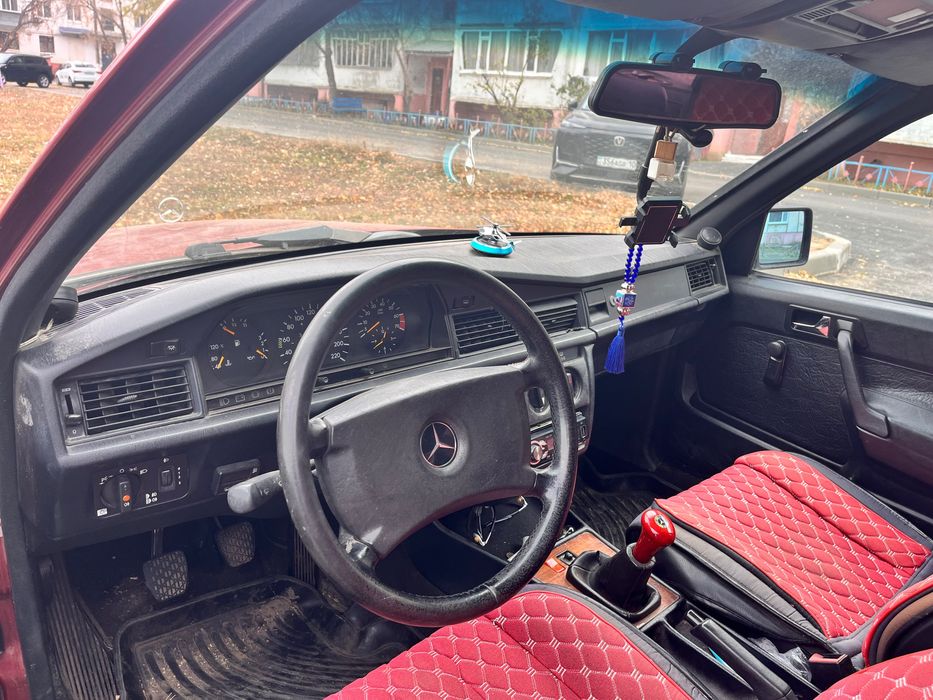 Продам Mercedes E-190