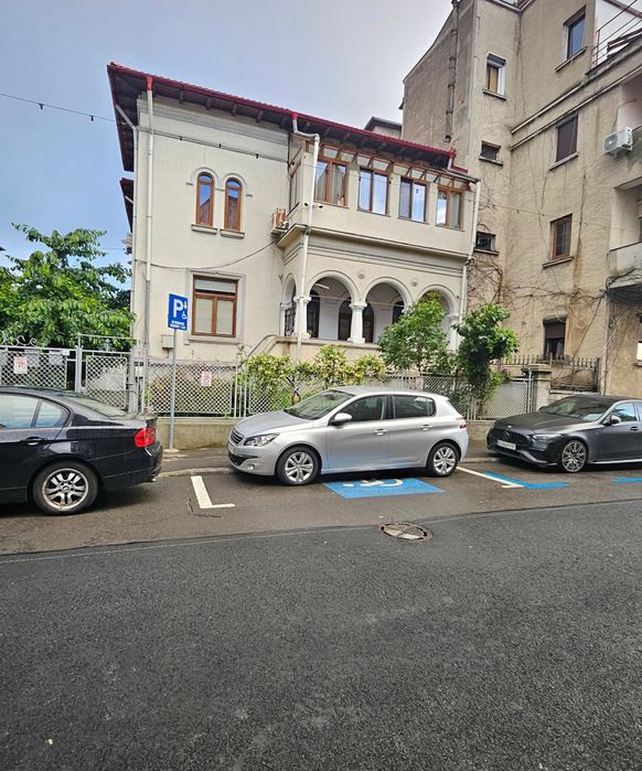De vanzare casa Cotroceni str Ioan Radovici nr 9