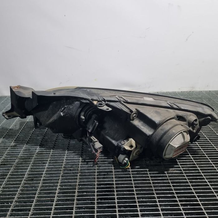 Far Dreapta Mazda CX - 7 2006 - 2012 SUV 4 Usi (1409) Xenon