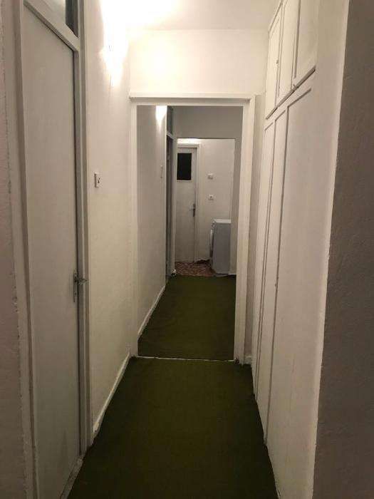 Apartament 3 camere și teren intravilan de vânzare