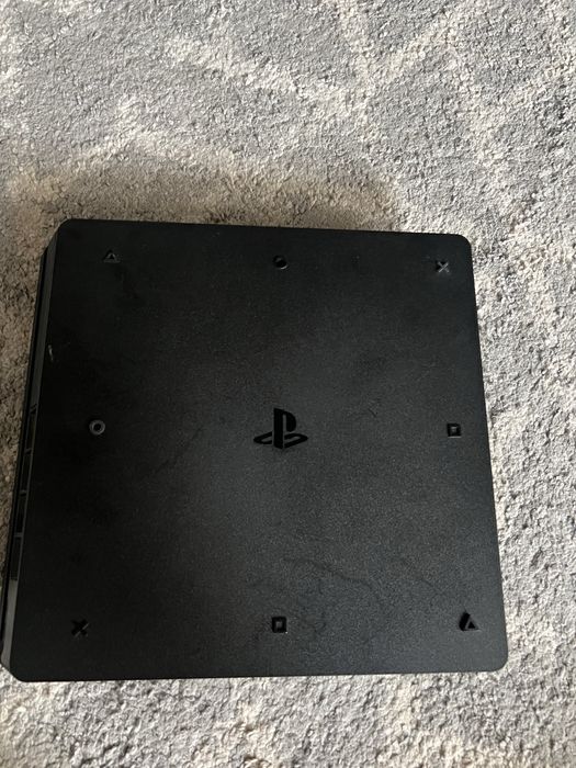 playstation 4 slim