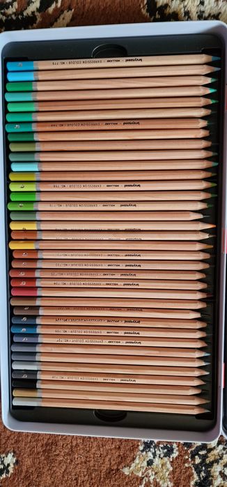 Профессиональные карандаши