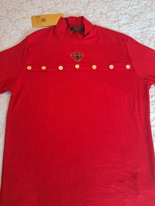 Дамска червена блуза с къс ръкав