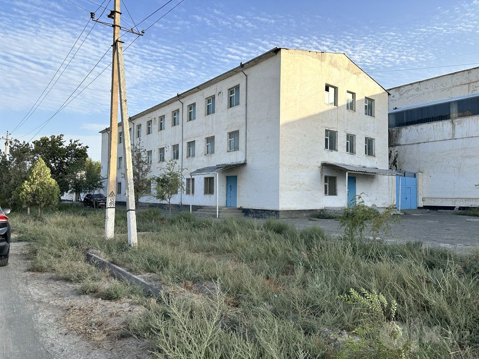 Bino sotiladi Urganch shaxri xududida