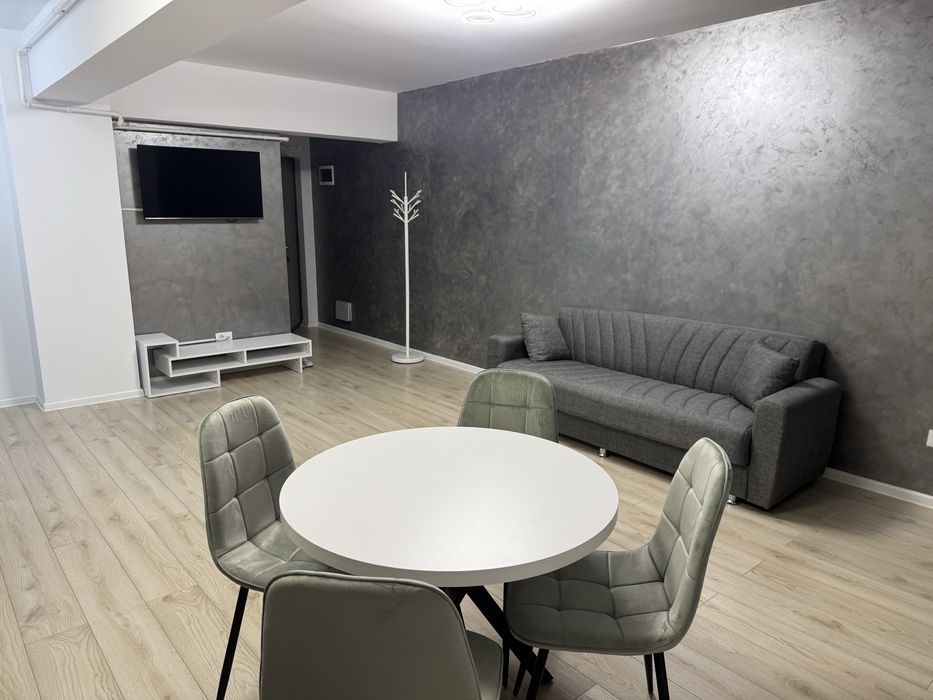 Inchiriez apartament 2 camere nou