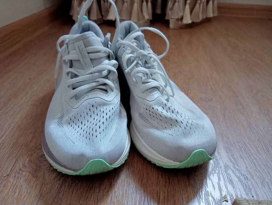 L nining найк кроссовки