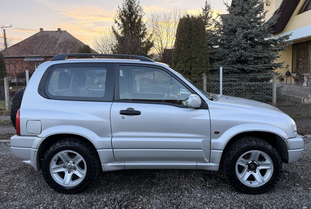Suzuki Grand Vitara 1.6i 16V 4x4 Mic\Mare  *Recent adusa*