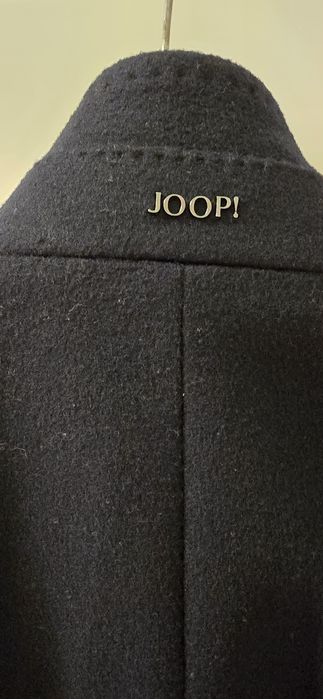 Чисто ново палто на JOOP!