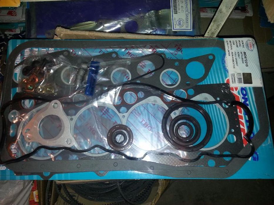 Ремкомплект на двигатель 4D56