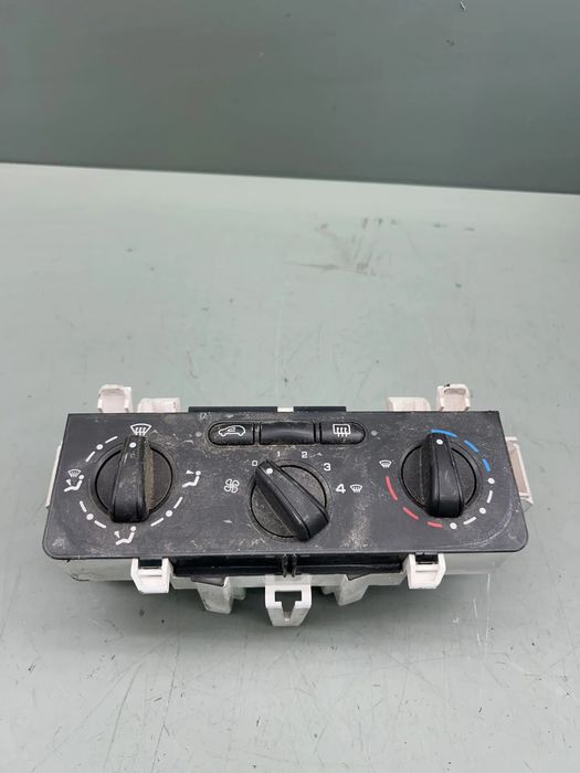 Comanda AC Citroen C3 2002 1.4 HDi MT (70 hp)