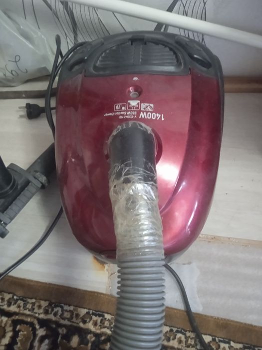 Продам пылесос бу