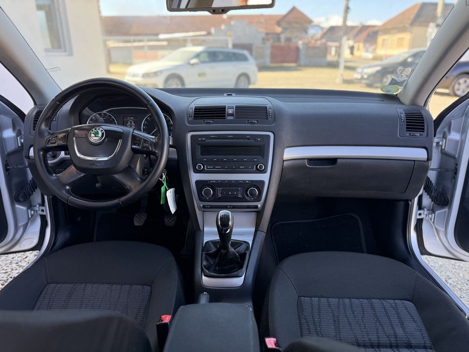 Skoda Octavia 12/2012 E5 1.6 TDI 105 CP SE POATE IN RATE
