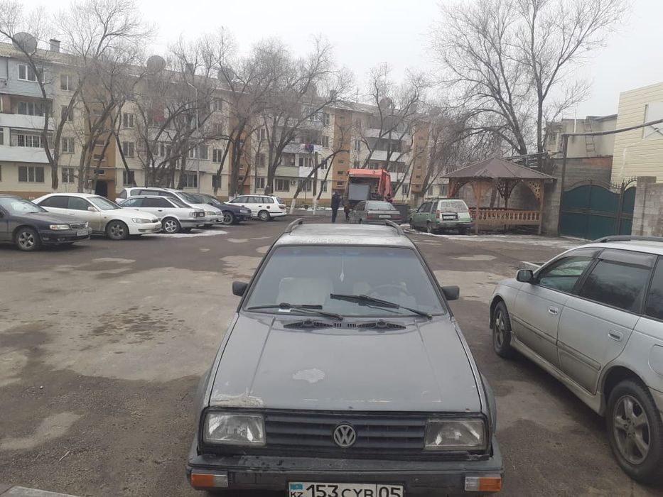 Продам машину Фольксваген гольф 2