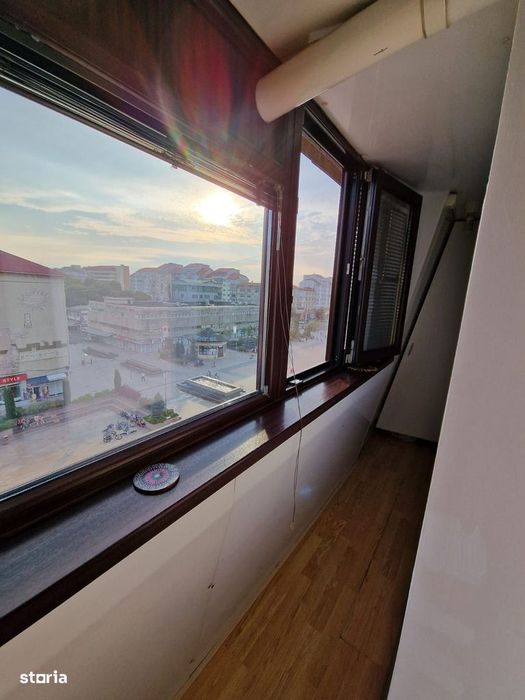 Ultracentral! Apartament spațios 3 camere, 2 băi și 2 balcoane