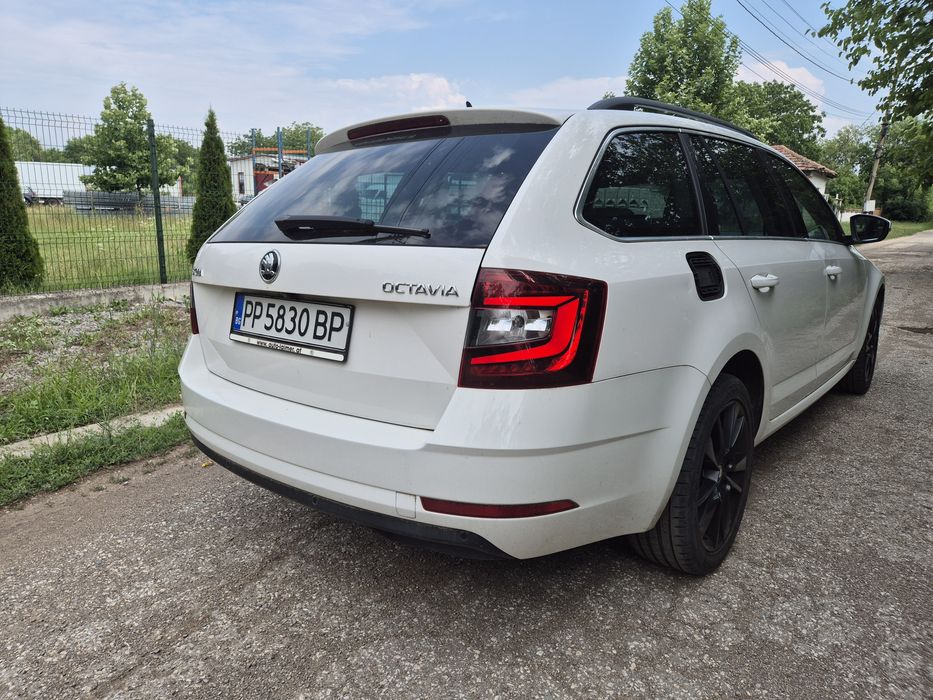 Skoda Octavia 1.6TDI DSG/LED/Печка