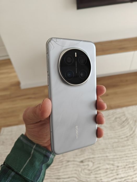 Honor magic 7 pro silver
