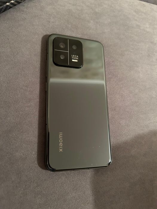 Xiaomi 13 12/256 гб