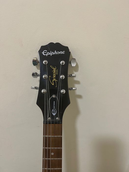 Китари електрически детски 3/4 Epiphone Gear4music