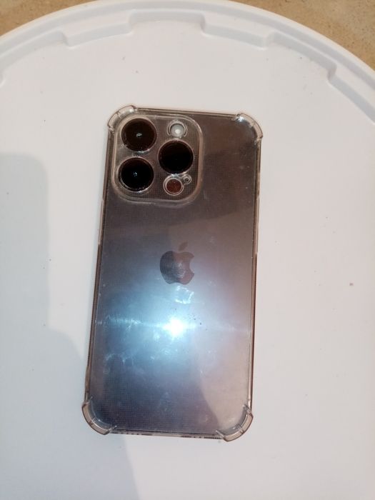 Срочно продам Apple