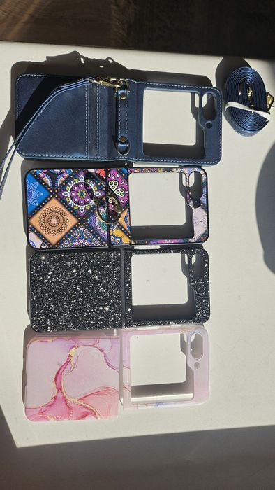 Чехлы на Samsung Flip 5/6