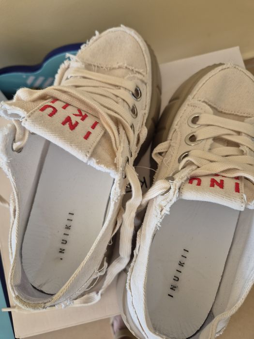 Ash , Calvin Klein, Inuikii