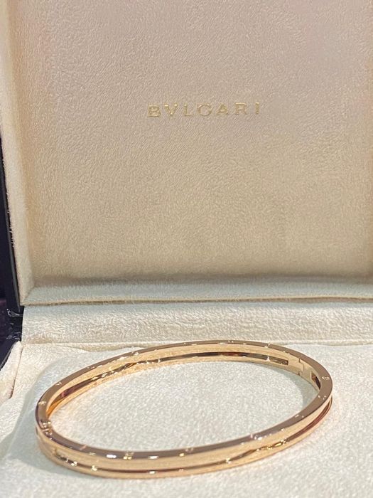 Продам золотой браслет Булгари оригинал